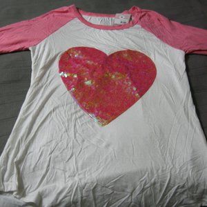 brooke and arrow big heart  lady's medium t-shirt